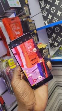 A picture of Samsung Galaxy S9 64GB 6GB ram