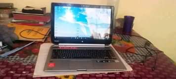 A picture of Laptop toshiba screen touch