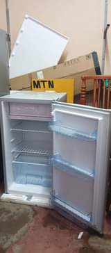 A picture of ADH single door fridge on the sale