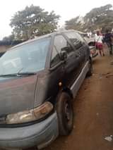 A picture of Toyota previa