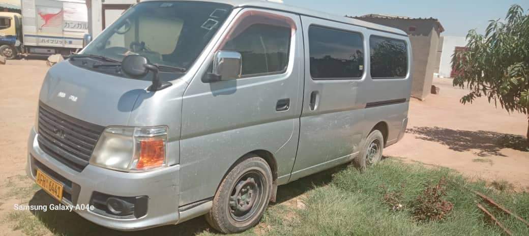 used nissan caravan