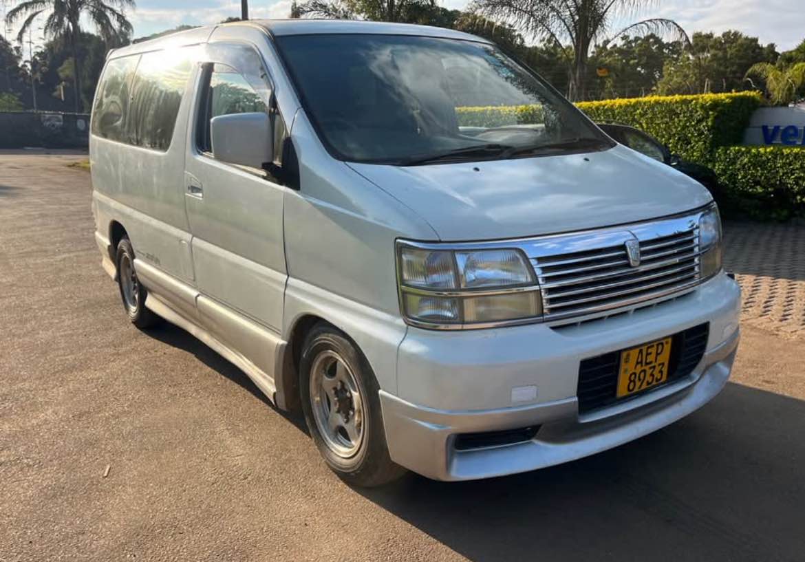 classifieds/cars nissan