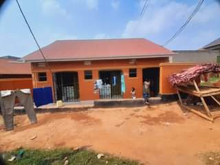 A picture of 3 double rentals for sale at Nansana kabulengwa