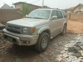 A picture of 2001 4Runner