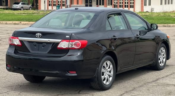 A picture of Toyota Corolla 2013