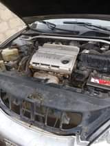 A picture of Toyota pencil light 1 150 and lexus es330 2 3