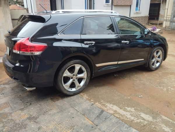 A picture of Toyota Venza Everything is good Barely used Nnewi Anambra State