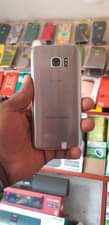 A picture of S7edge clean copy