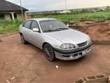 A picture of 2000 Toyota Avensis