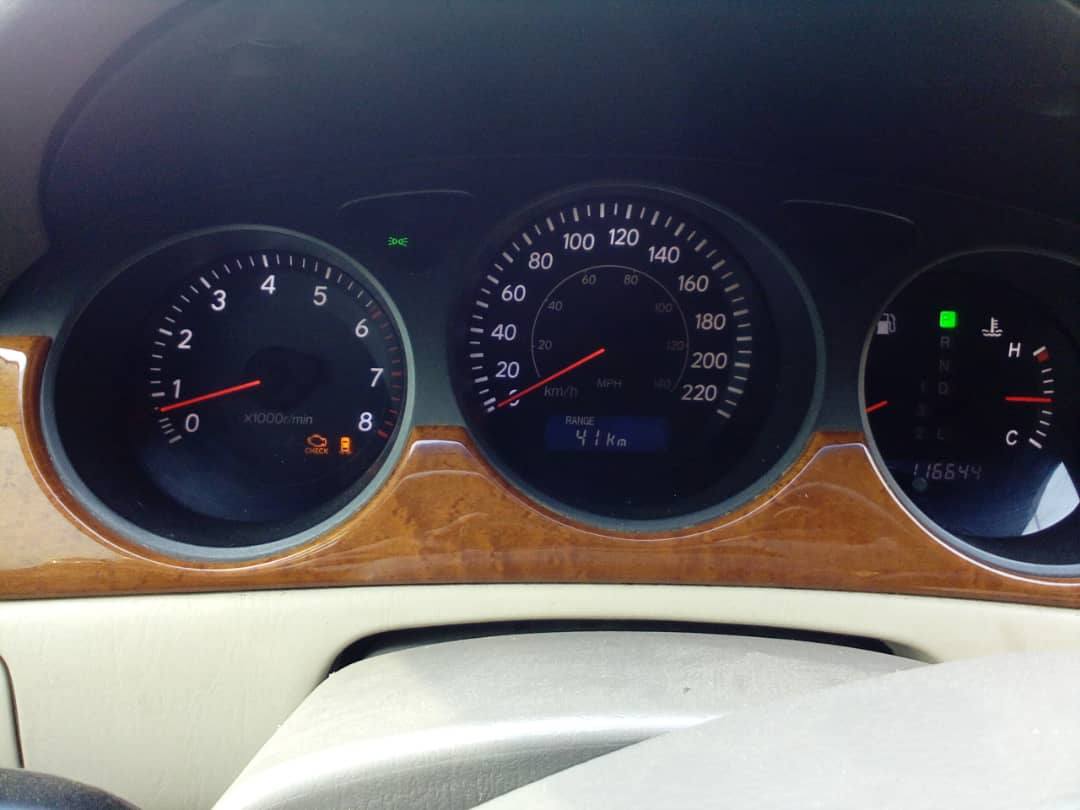 A picture of 2005 Lexus ES 330