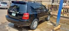 A picture of Toyota Highlander 2004