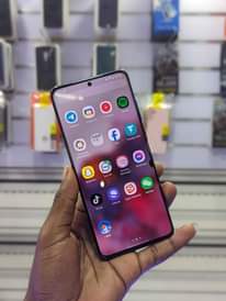 A picture of Samsung Galaxy s20 ultra