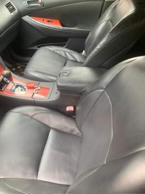 A picture of Good deal Clean 2009 Lexus Es350 Full option Toks standard