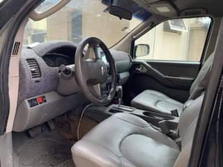 A picture of Very clean registered tokunbo standard Nissan frontier 2005 model engine