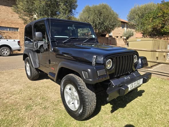 jeep wrangler sahara