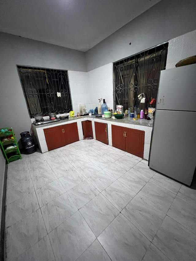 A picture of REFRIGERATOR ON SALE