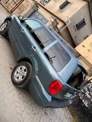 A picture of Clean Honda pilot AC Gear and engine perfect condition Price