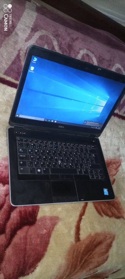 A picture of DELL latitude i5 at 380 000