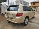 A picture of Quick deal in Lagos Toyota Highlander limited 2010 6 85million