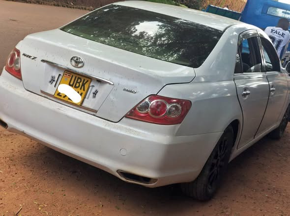 A picture of TOYOTA MARK X