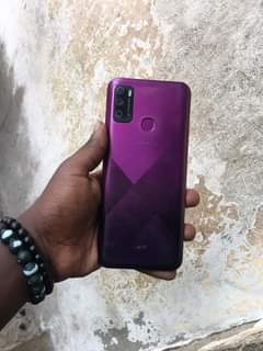 A picture of INFINIX HOT 9 Play Gb32 Ram2 Mwenye anashida ana ela