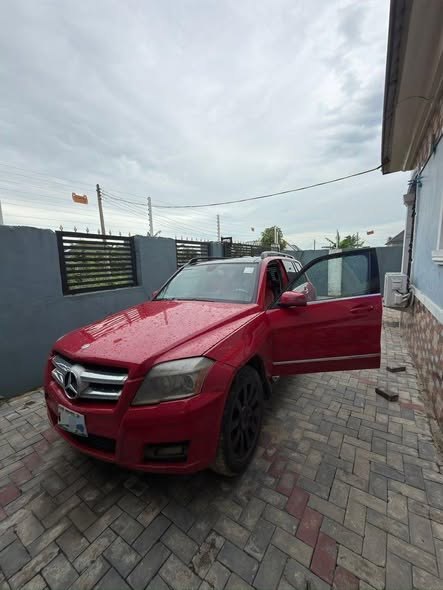 A picture of Clean distress GLK