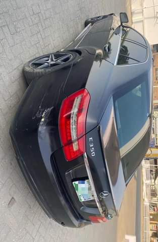 A picture of Mercedes Benz E350 year 2012