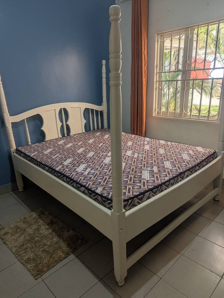 A picture of Used furniture
