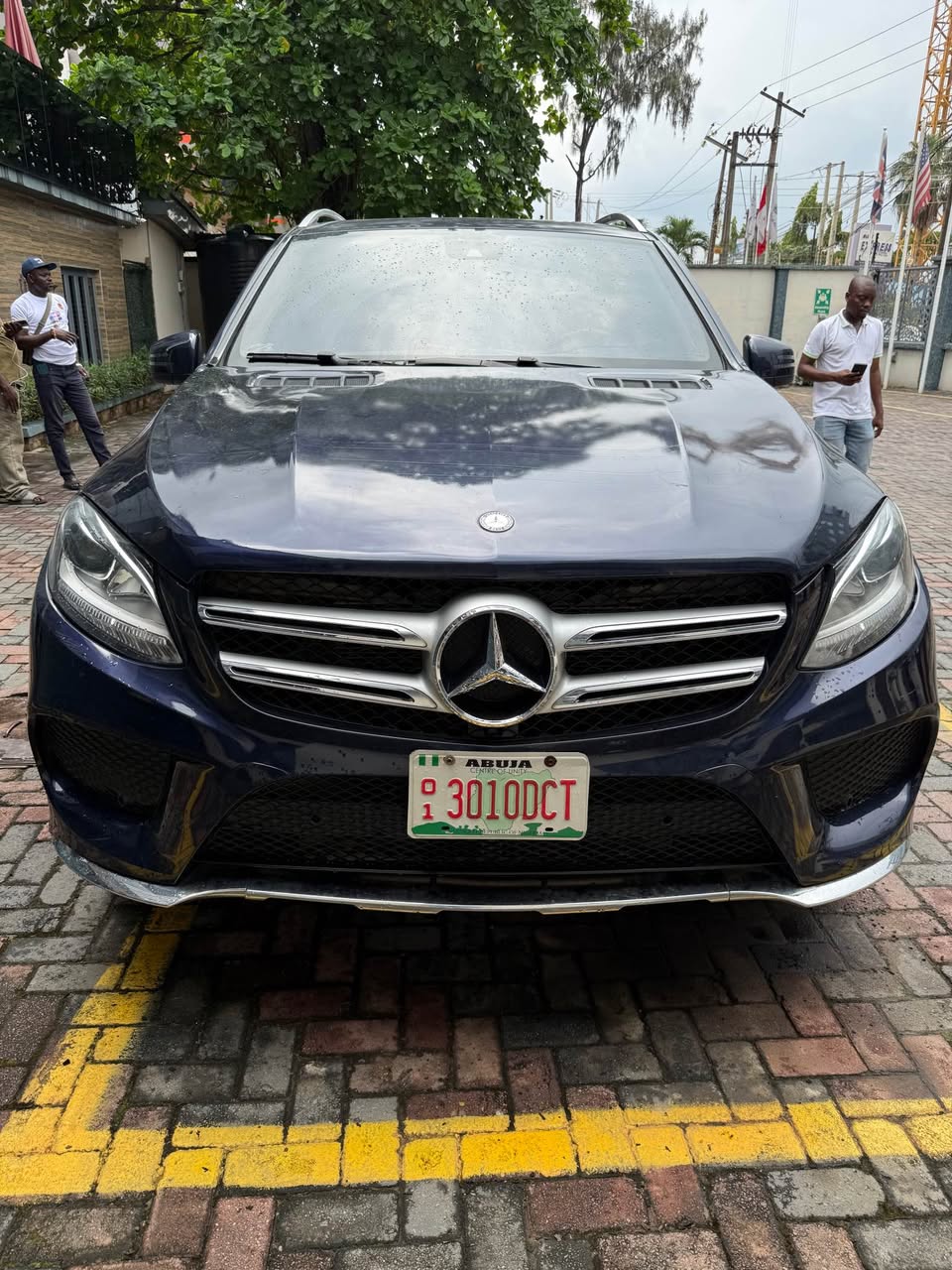 A picture of Sweet Dealers deal end user deals Naija use Benz Ml350