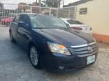 A picture of Toyota Avalon 2007 Toks Standard 