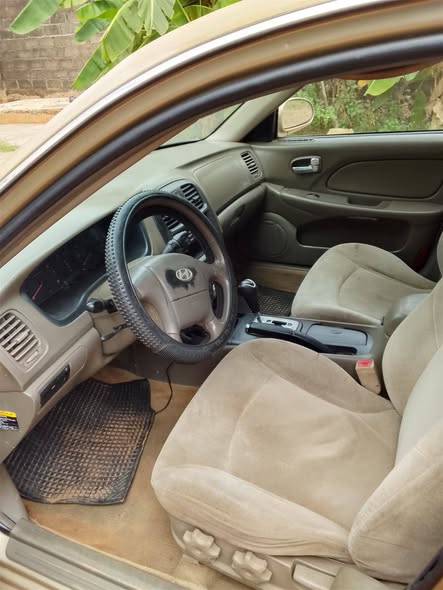A picture of 2008 Hyundai sonata