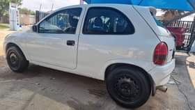 A picture of 1999 Opel Corsa 130i Start and Go