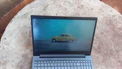classifieds/laptops