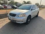 A picture of 2004 Toyota