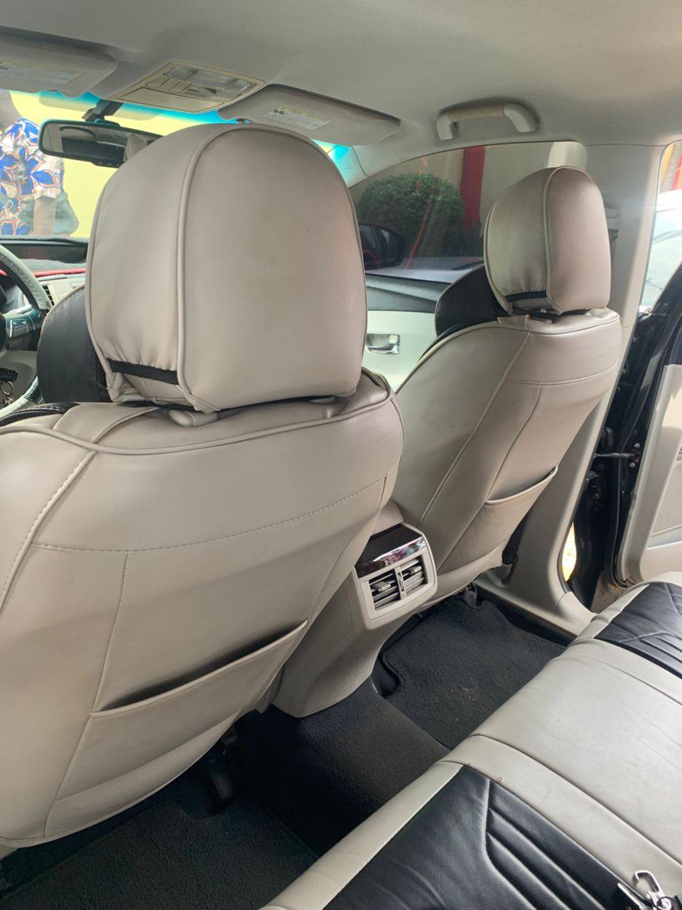 A picture of Toyota Venza 2012 2020 entry on custom toks standard V.4