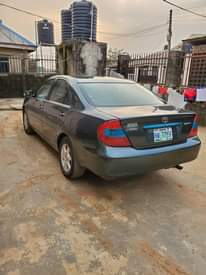 A picture of Toyota camry 2004 engine and gear perfect Only a c
