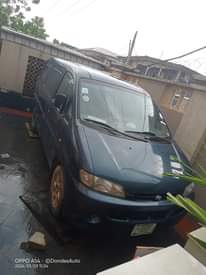 A picture of Hyundai H200 barley used untouched Engine and gear at owner