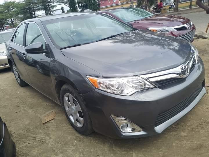 A picture of 2013 Toyota Camry tokumbo LE Price 13 7m Location Amuwo