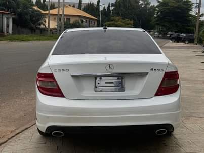 A picture of MERCEDES BENZ C350 2010