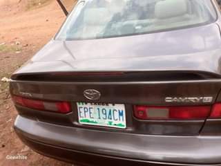 A picture of 2000 Toyota Camry Le