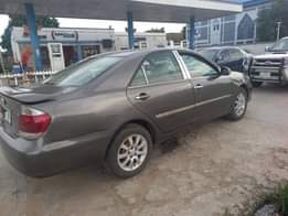 A picture of Distress sell Sharp 2004 Toyota camry silent engine Ac chilling