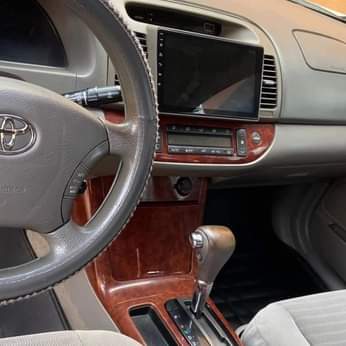 A picture of Toyota Camry 4plugs 2006 model first body