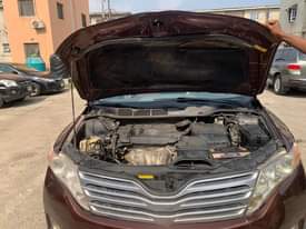 A picture of 2010 Toyota Venza V4 engine First user from toks
