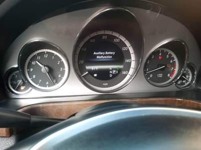 A picture of 2013 model mercedes benz e 350