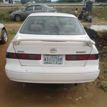 A picture of Hot dealtoyota camry 1999 model with sound engine and gear