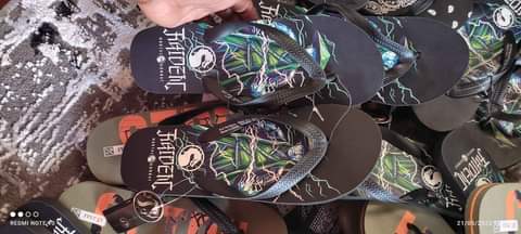 slippers
