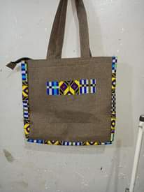 A picture of Tote bags
