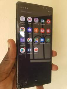 A picture of GALAXY NOTE8 AT 190000