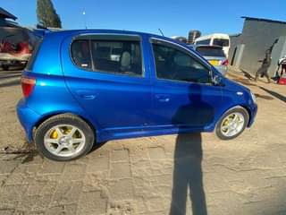 A picture of  Vits Rs inataka 7.5ml Niko nayo Dalali msomi Piga