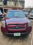 A picture of Honda pilot